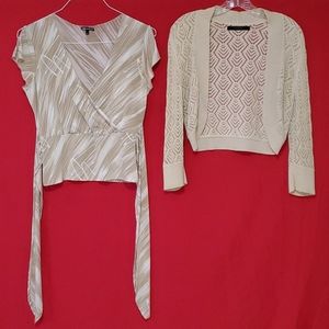 BUY 1 GET 1!!! Ladies Tops/BUNDLE OF 2